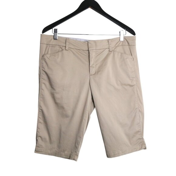 Vince Men's Twill Bermuda Flat Front Shorts in Beige Cotton Size 10 - Picture 1 of 7
